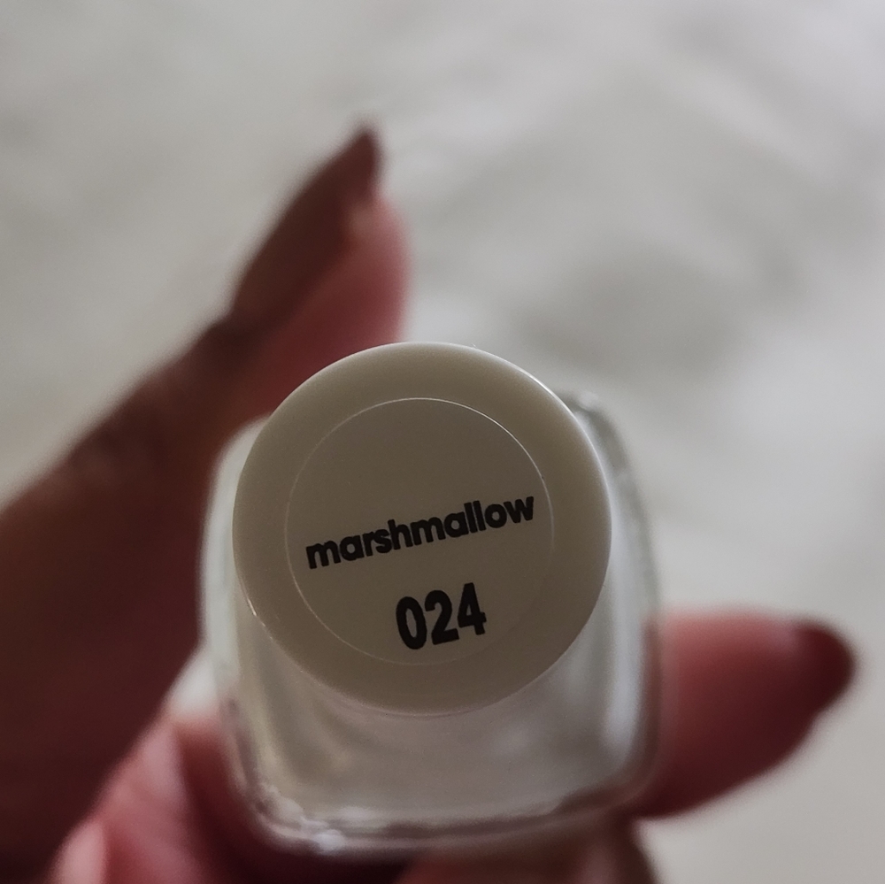 Unopened Essie Marshmallow